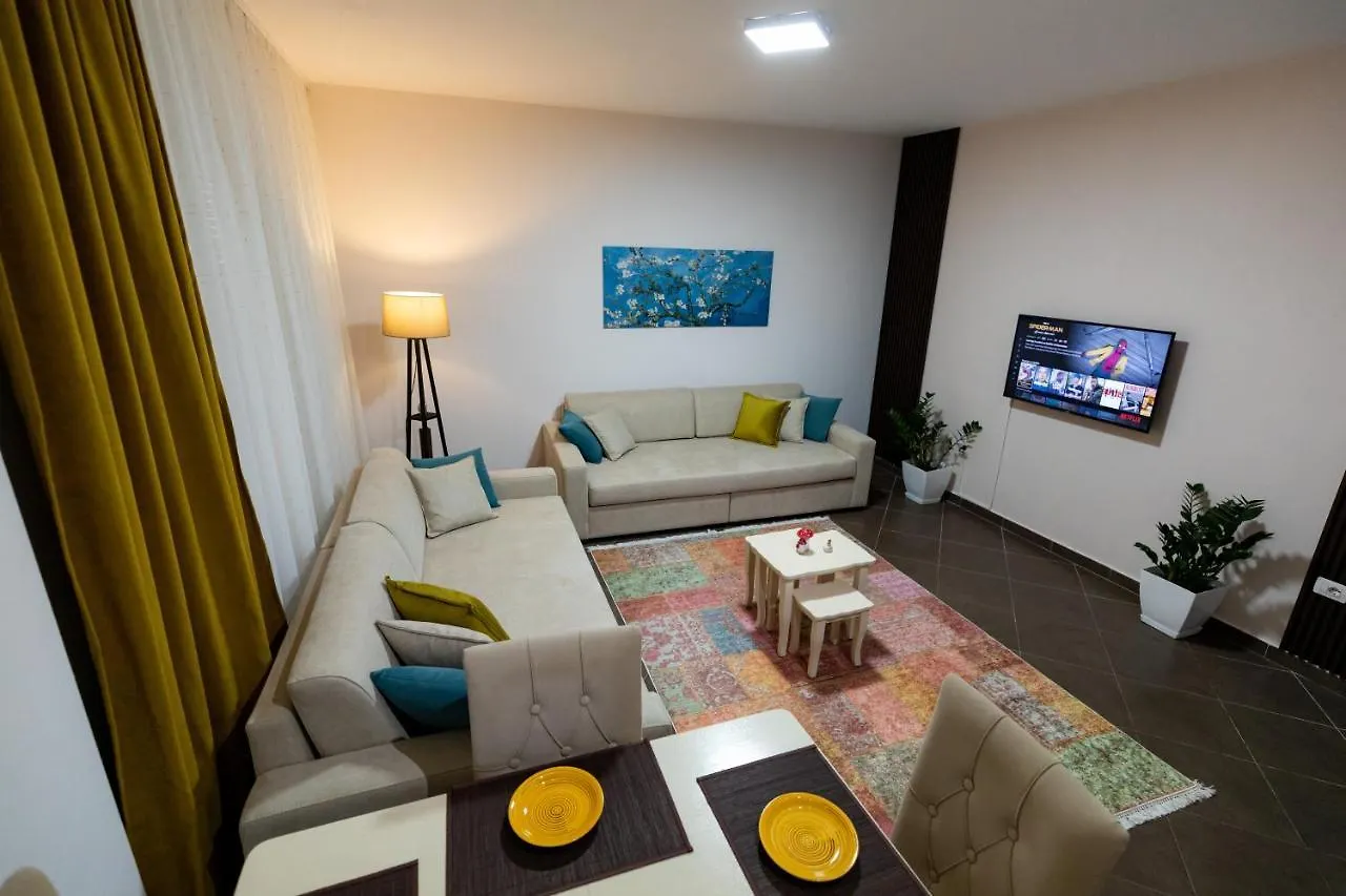 Tirana Contact Apartment 0*,